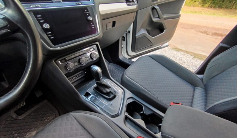 VOLKSWAGEN TIGUAN ALLSPACE AT 7 ASIENTOS lleno