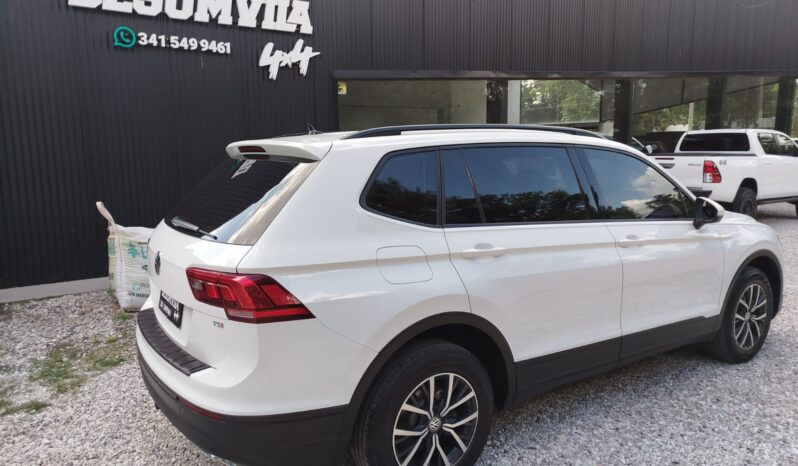 VOLKSWAGEN TIGUAN ALLSPACE AT 7 ASIENTOS lleno