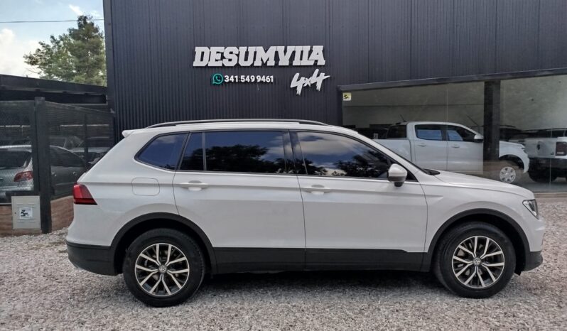 VOLKSWAGEN TIGUAN ALLSPACE AT 7 ASIENTOS lleno