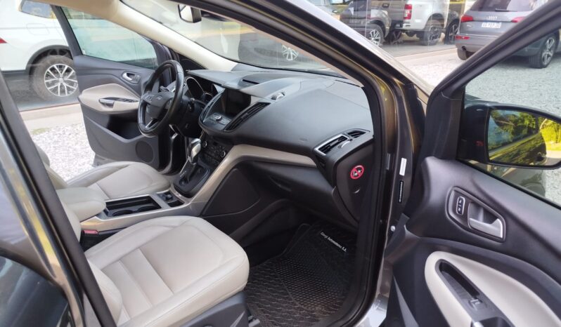 FORD KUGA 4X4 AUTOMATICA TITANIUM lleno