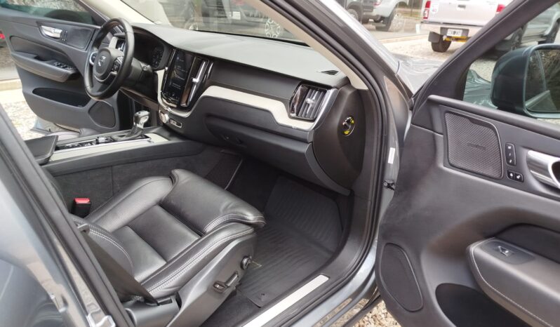 VOLVO XC60 T6 AWD INSCRIPTION lleno