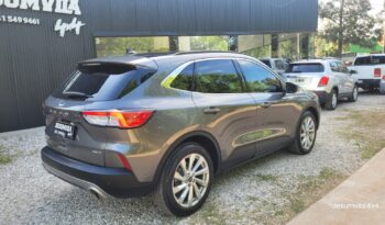 FORD KUGA TITANIUM HIBRIDA 4X4 lleno