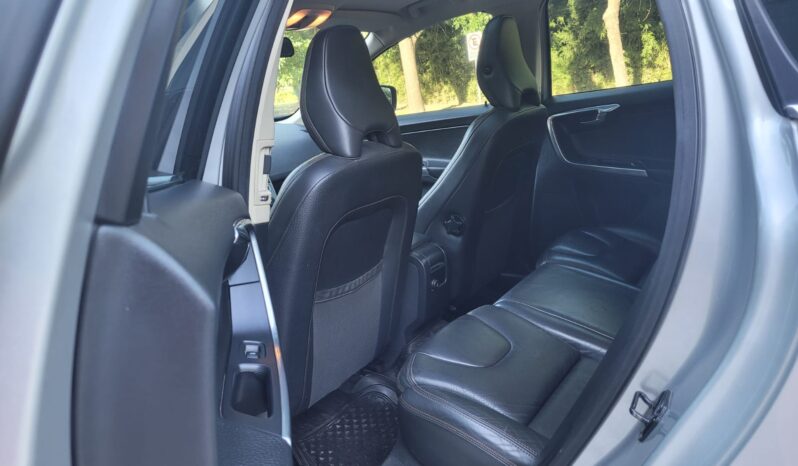 VOLVO XC60 T5 AWD HIGH PLUS lleno
