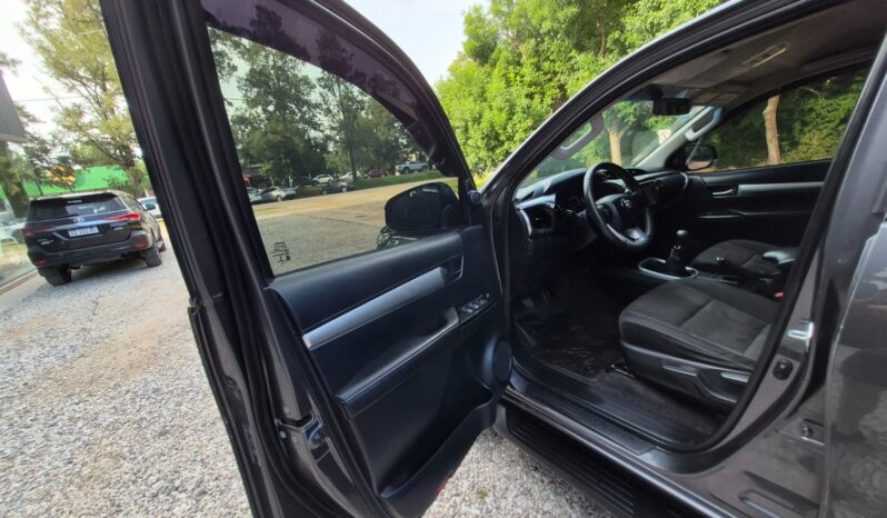 * VENDIDO * TOYOTA HILUX SRV 2.8 TDI. IMPECABLE ESTADO!!! lleno
