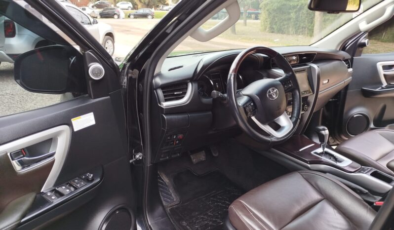 TOYOTA SW4 SRX 4X4 AUTOMATICA 7A. EXCELENTE ESTADO!!! lleno