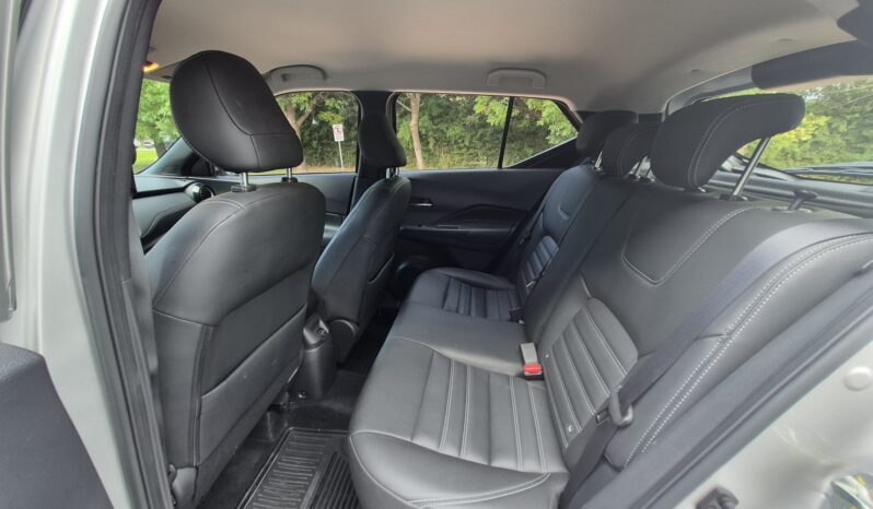 KICKS EXCLUSIVE CVT. MEJOR PRECIO DEL MERCADO!!!! lleno