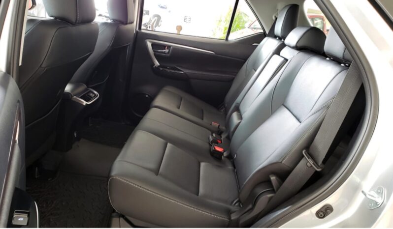 SW4 SRX 2.8 AT OKM 2026!!! lleno