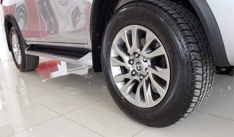 SW4 SRX 2.8 AT OKM 2026!!! lleno